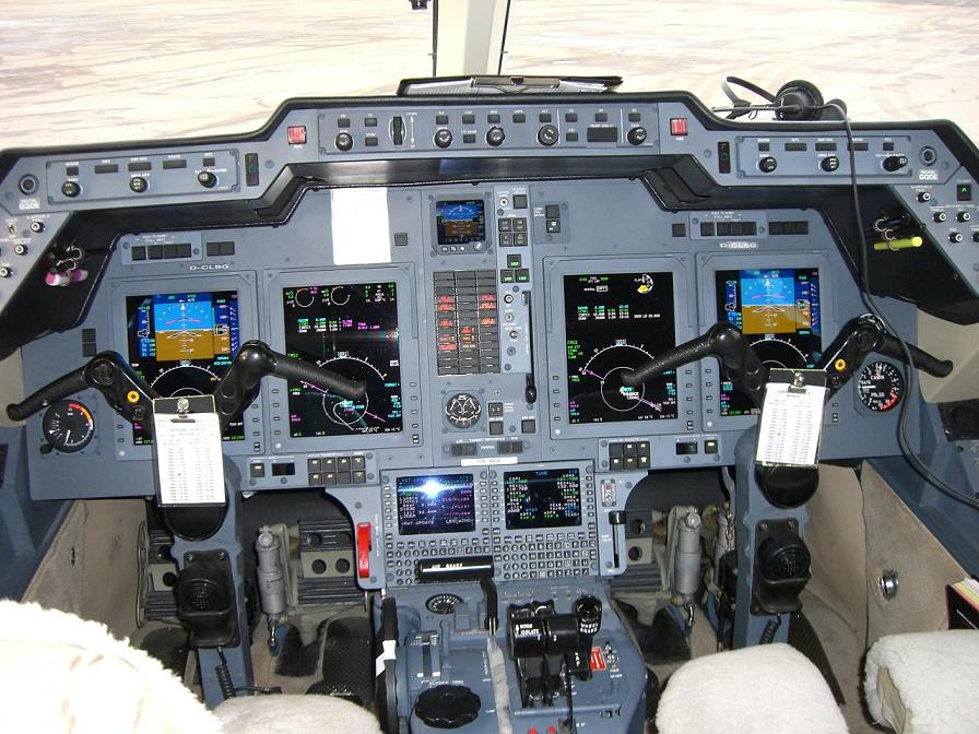Cockpit.JPG - 159.66kb