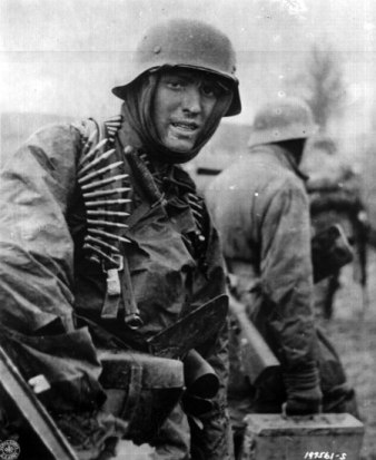 ww2_111h1.jpg - 31.98kb