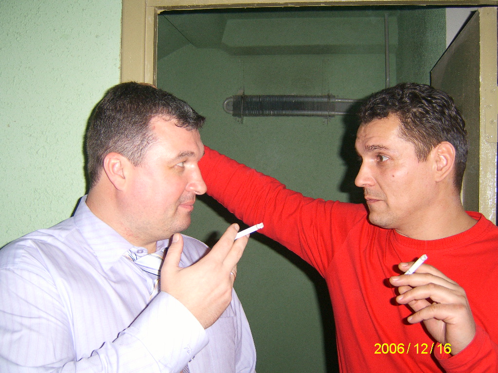 SA702270.JPG - 314.61kb
