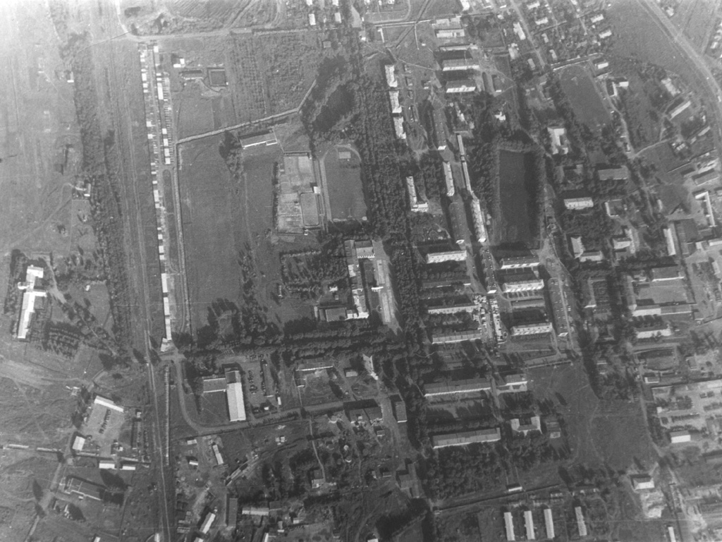    1980.jpg - 250.41kb