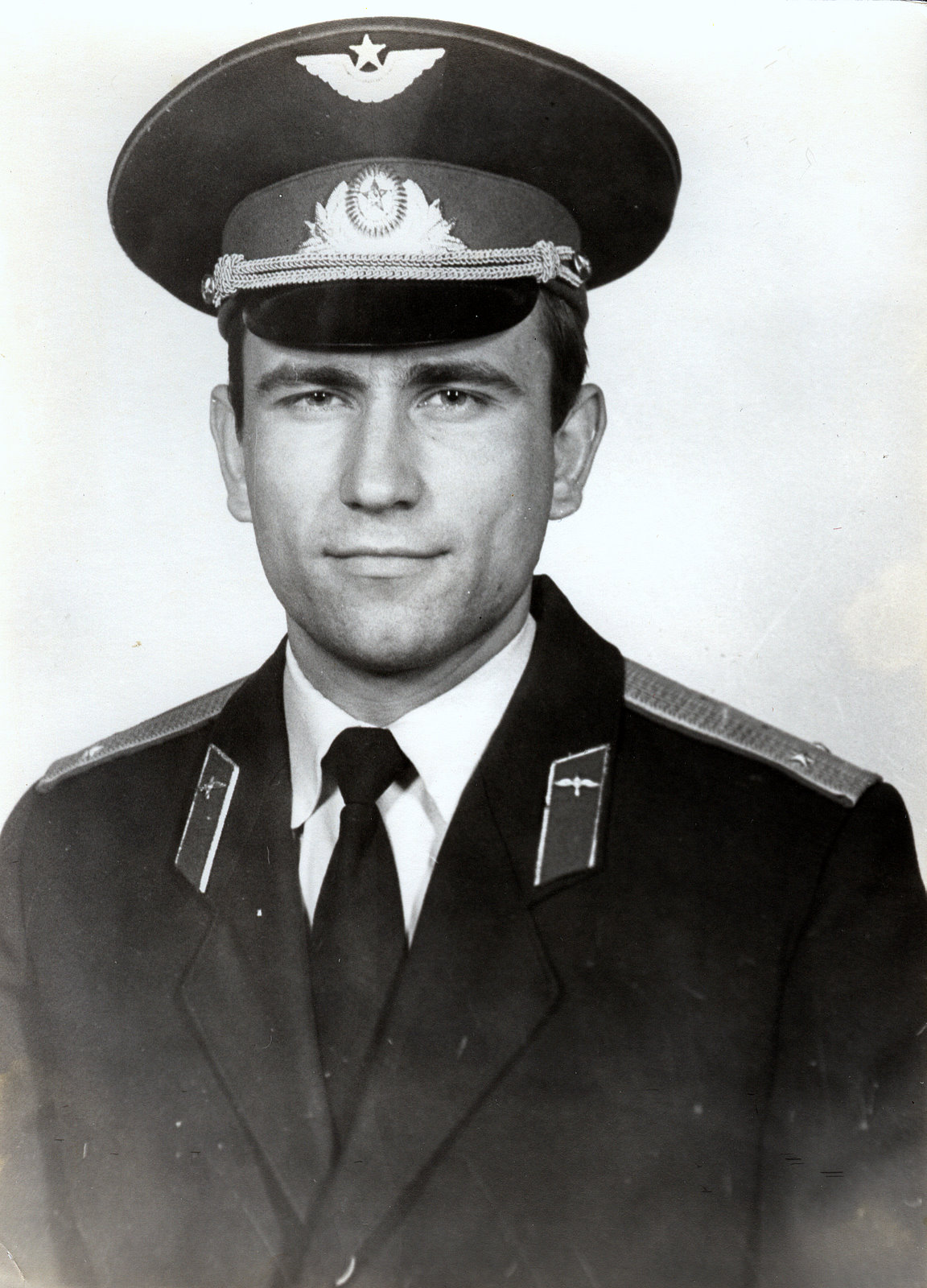 1984 IV kurs Ja pered vipuskom.jpg - 308.44kb