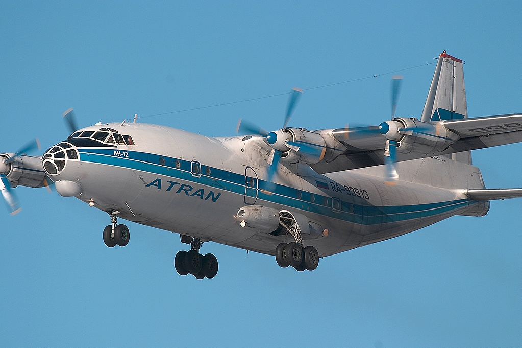 ATRAN_Antonov_An-12.jpg - 524.69kb