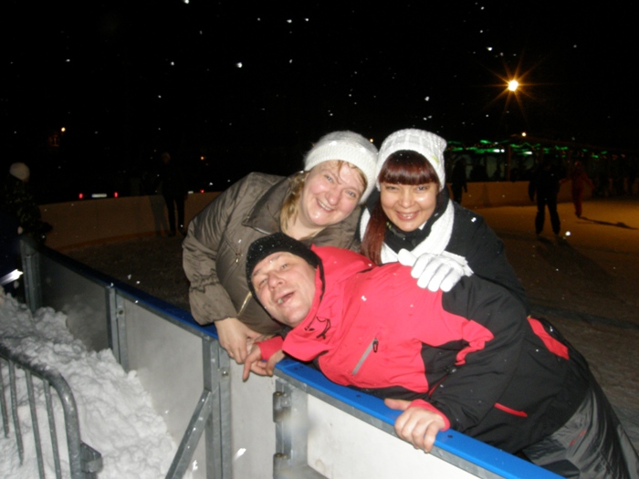 P1040030a.JPG - 127.65kb