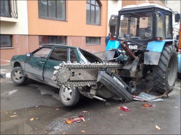 84916288_k_voprosu_o_nepravilnoy_parkovke_.jpg - 47.1kb