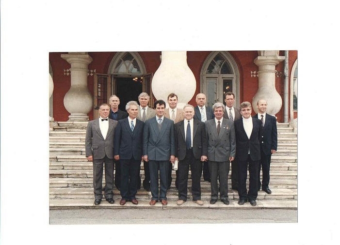 23.jpg ..jpg - 92.45kb