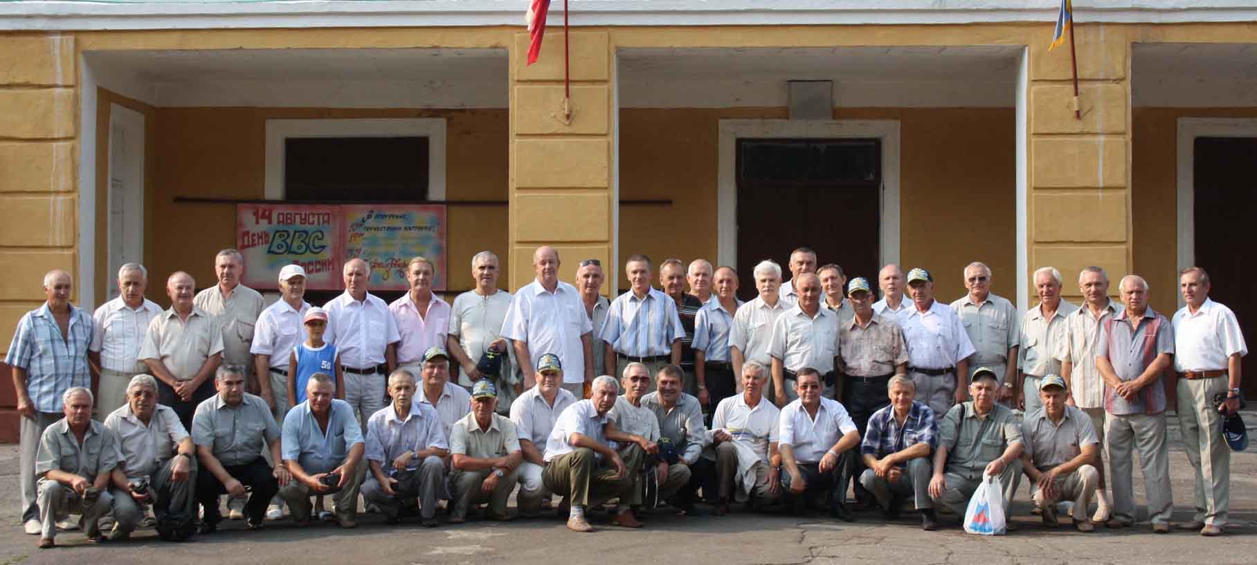 AUL201001b.jpg - 124.71kb